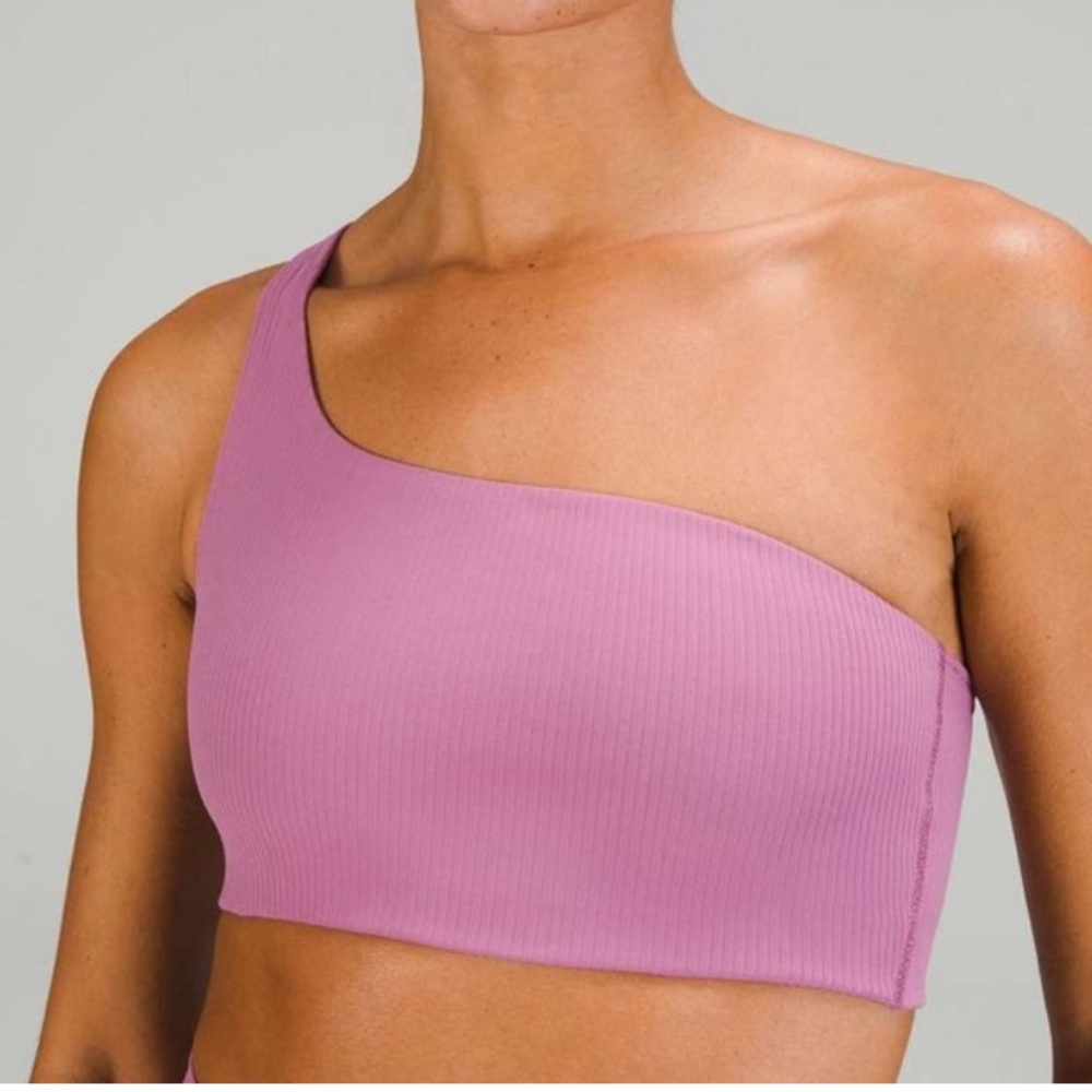 Lululemon Ribbed Nulu Asymmetrical Yoga Bra *Light Support, A/B Cup Violet Frost